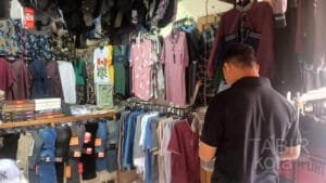 Diduga Imbas Olshop, Pedagang Pakaian di Balangan Sepi Pembeli