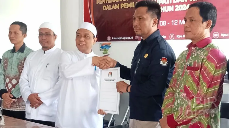 Calon Independen Pilkada Tapin Dr Milhan – Habib Farid Assegaf Serahkan Data Dukungan Warga
