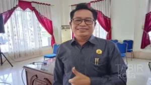 Majukan Dunia Pendidikan, DPRD Barsel Sarankan Evaluasi Kinerja Kepsek
