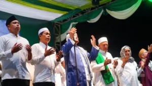 Ribuan Jamaah “Banjiri” Balangan Bersholawat Bersama Habib Syech, Bupati: Anugerah Luar Biasa