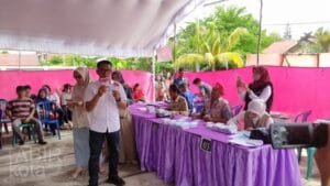 Mencoblos di TPS 19, Wakil Ketua I DPRD Barsel Harap Masyarakat Memilih Sesuai Hati Nurani