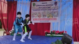 Gali Kreativitas dan Pererat Hubungan Antar Sekolah, SMPN 1 Dusun Selatan Gelar Pentas Seni