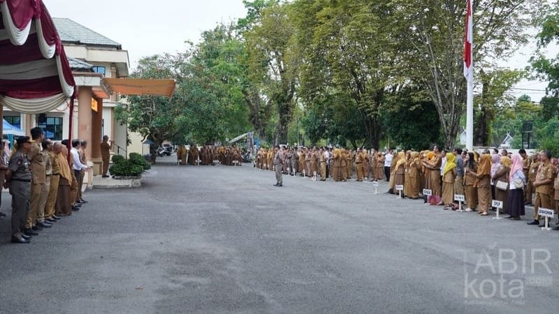 Pimpin Apel Gabungan, Pjs Bupati HST Sampaikan Instruksi Presiden