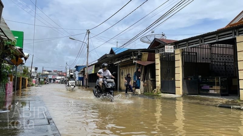 Intensitas Hujan Tinggi, Sungai Barabai di HST “Limpas”