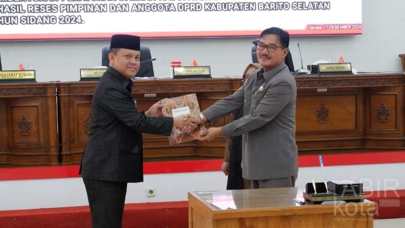 Hadiri Paripurna DPRD, Pj Bupati Barsel Apresiasi Sinergi Legislatif dan Eksekutif