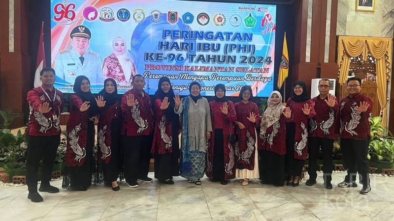 Desa Hilir Banua HST Terima Penghargaan PK2D Kategori Utama 2024