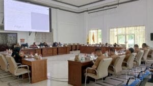 Bahas Penyempurnaan Evaluasi APBD 2025, DPRD Barsel bersama TAPD Gelar Rapat Banggar