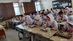 Zulkifli Hasan: Anggaran Dana 71 Triliun Makan Bergizi Gratis Hanya Cukup Sampai Juni 2025