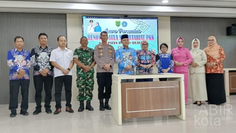 Hadiri Peresmian Aula Sekretariat TP PKK, Pj Bupati Barsel Harap Masyarakat Manfaatkan Fasilitas Dengan Baik